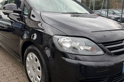 VW Golf 92.681 km 4.499 &euro; Kassel 34123