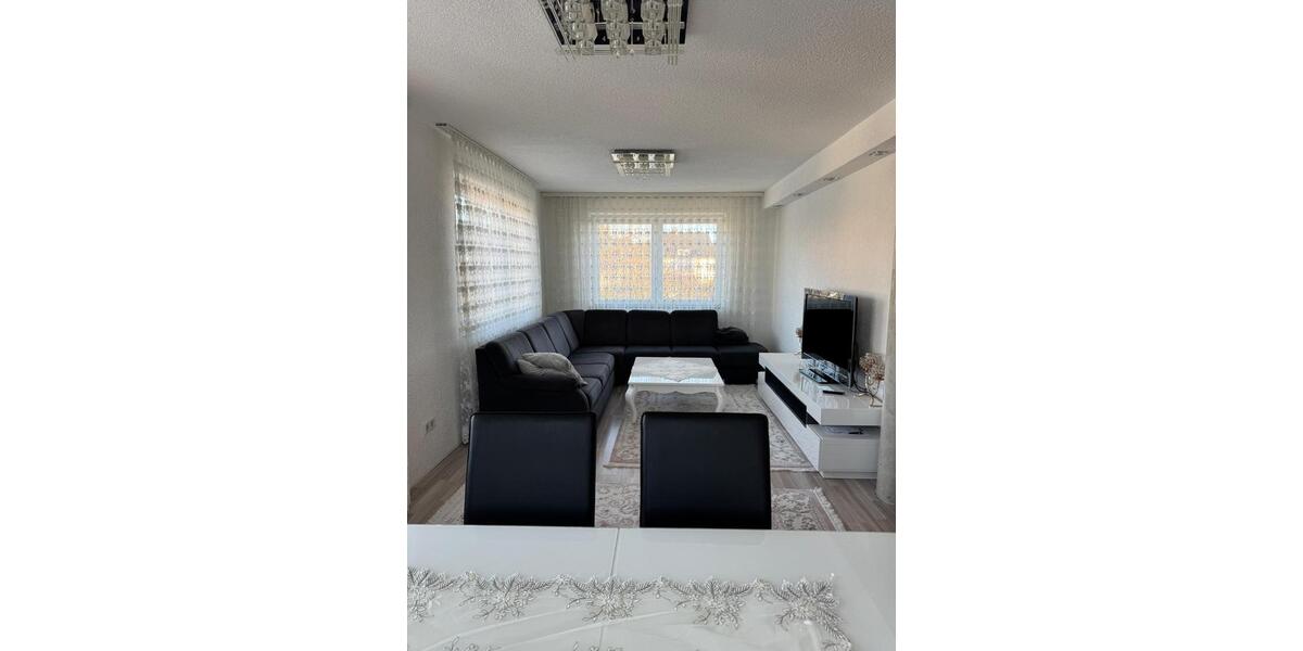 Gut geschnittene 5-Zimmerwohnung für Familien mit GartenGarage 5 zimmer