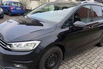 VW Touran 343.000 km 7.200 &euro; Kassel 34125