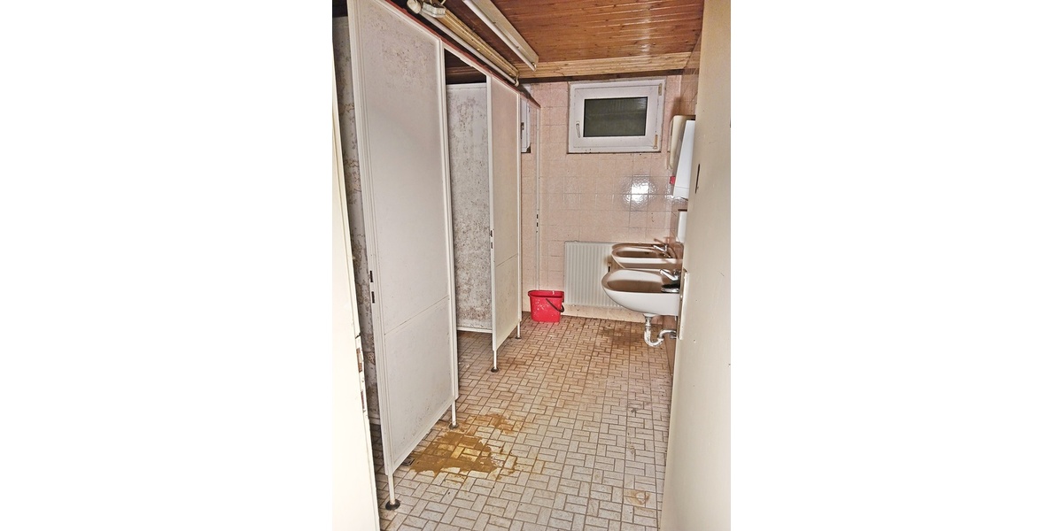 Verwirkliche dich auf ca. 260m², ehem. Untergrunddisco, ESCAPEROOM, Pub, BAR, Gaming! renovierungsbe - Gewerbeobjekt Wolfhagen | Angebot:26601776