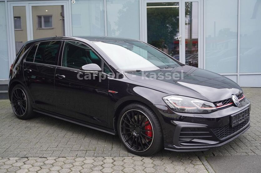 VW Golf 82.500 km 22.999 € Kassel 34123