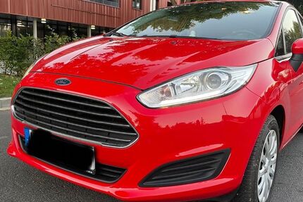 Ford Fiesta 112.189 km 4.900 € Baunatal 34225