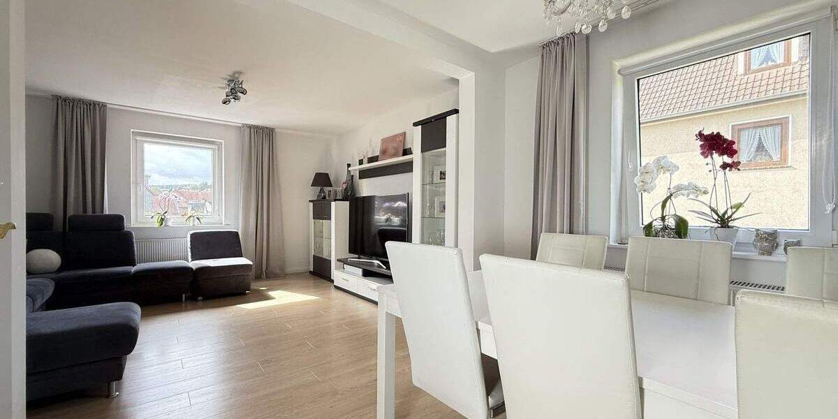 Mehrfamilienhaus, Wohnhaus Kassel Nordshausen - 9 Zimmer, 216 m&sup2;, 375.000&euro; | Angebot:24709481