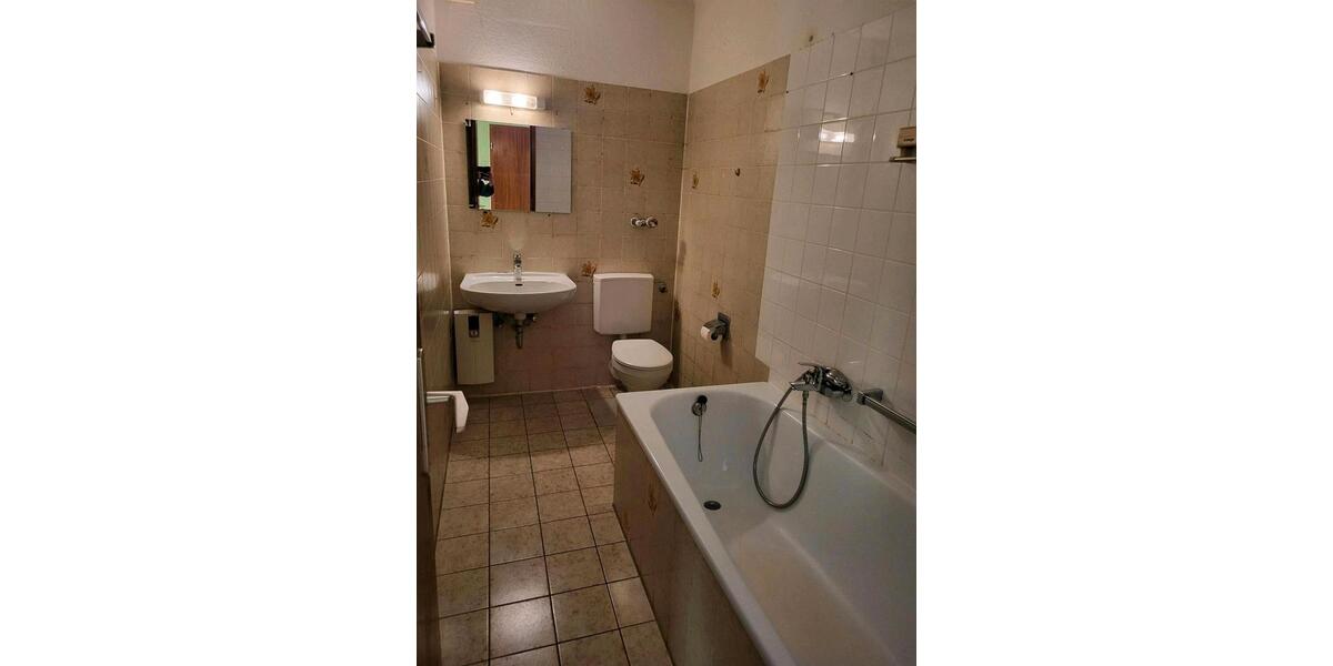 Etagenwohnung Staufenberg - 3 Zimmer, 72 m&sup2;, 140.000&euro; | Angebot:26119584