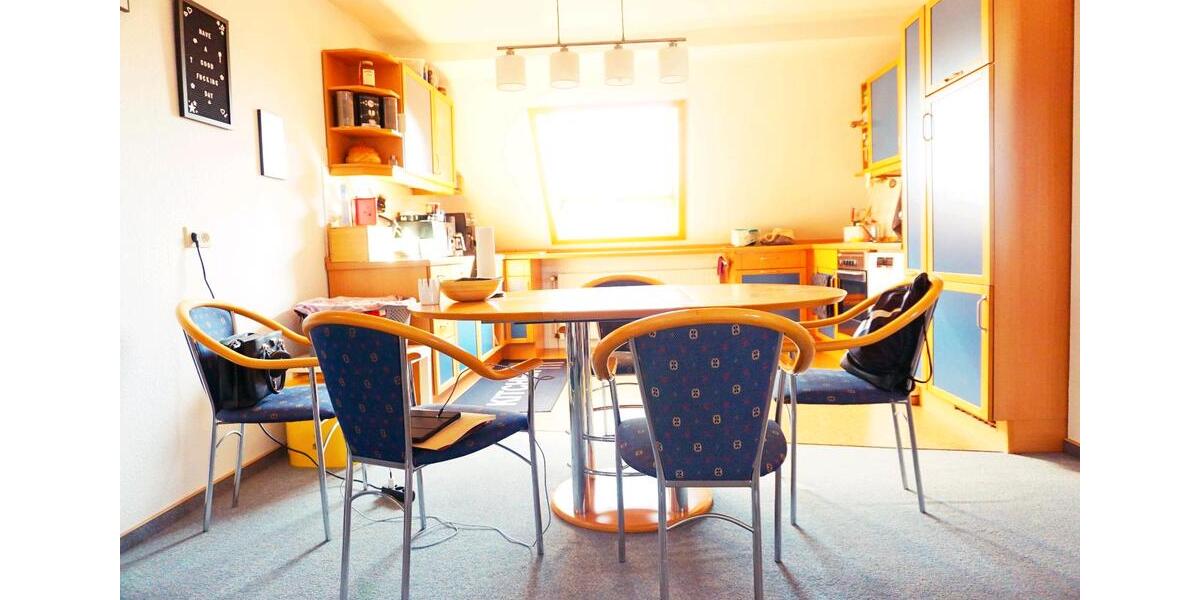 Mehrfamilienhaus, Wohnhaus Breuna - 9 Zimmer, 260 m&sup2;, 365.000&euro; | Angebot:27119484