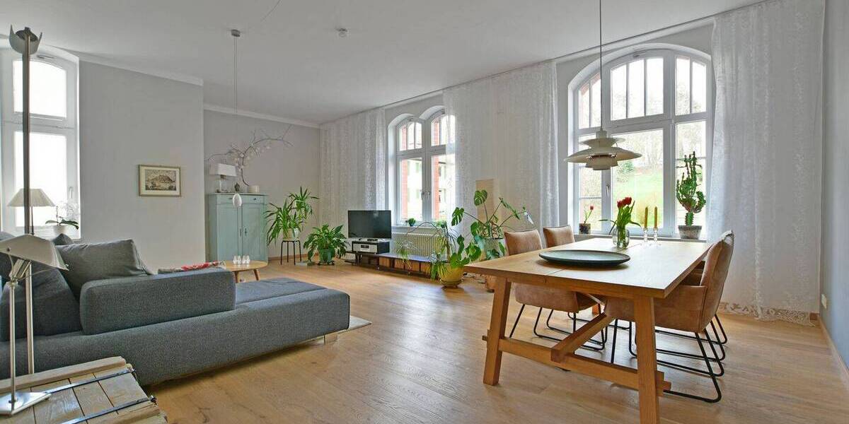 Etagenwohnung Kassel West - 3 Zimmer, 110 m&sup2;, 350.000&euro; | Angebot:26036635