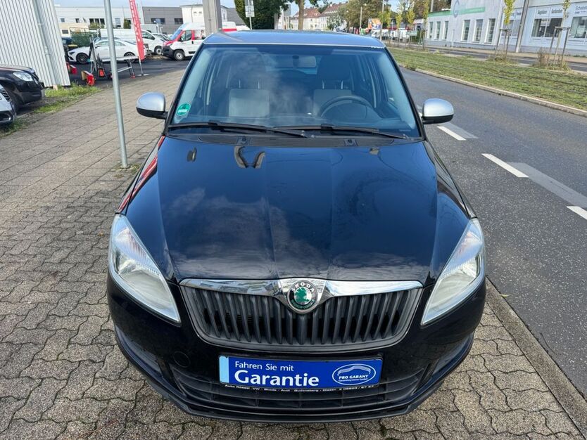 Skoda Fabia 158.000 km 2.999 € Kassel 34123