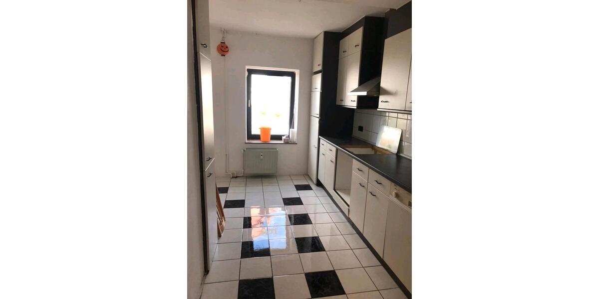 Mehrfamilienhaus, Wohnhaus Felsberg - 11 Zimmer, 300 m&sup2;, 240.000&euro; | Angebot:26868412