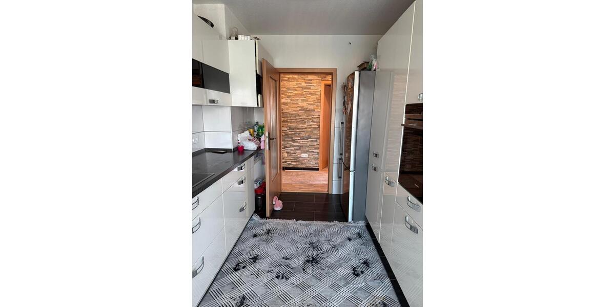 Gut geschnittene 5-Zimmerwohnung für Familien mit GartenGarage 5 zimmer