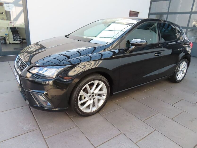 Seat Ibiza 14.365 km 15.985 € Kassel 34123
