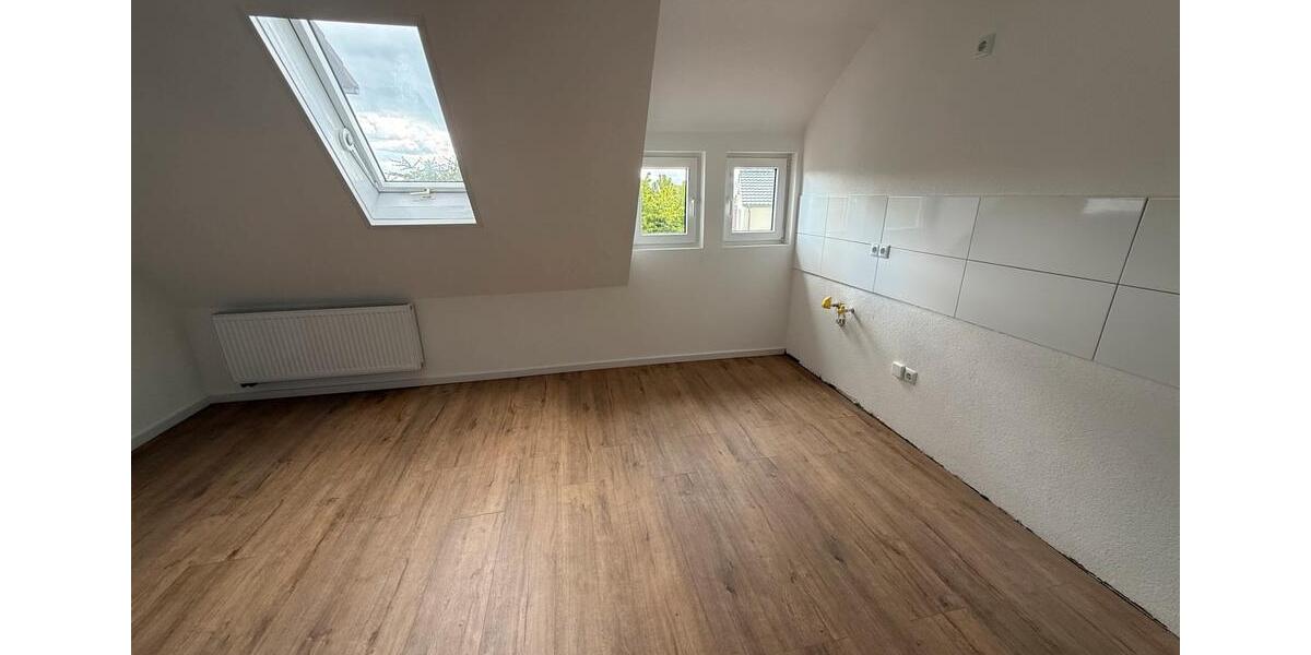 Dachgeschoßwohnung Baunatal - 2 Zimmer, 65 m&sup2;, 690&euro; | Angebot:26632470