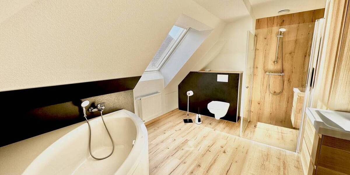 Einfamilienhaus Edermünde Holzhausen - 1 Zimmer, 356 m&sup2;, 298.000&euro; | Angebot:26161513
