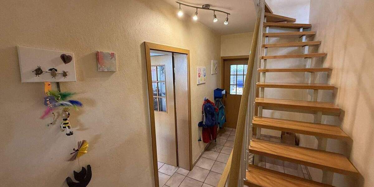 Doppelhaushälfte Espenau Mönchehof - 6 Zimmer, 247 m&sup2;, 299.000&euro; | Angebot:25709145