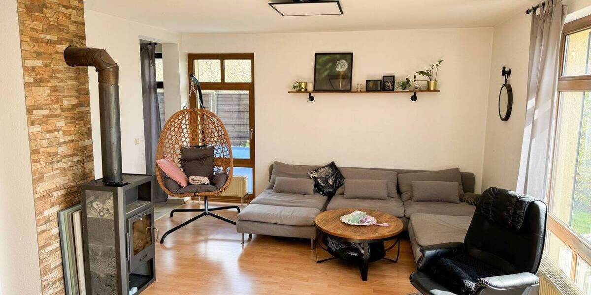 Einfamilienhaus Staufenberg Lutterberg - 5 Zimmer, 135 m&sup2;, 280.000&euro; | Angebot:26318897