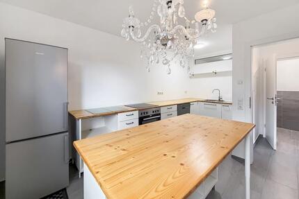 Wohnung Kaufungen - 2 Zimmer, 74 m&sup2;, 850&euro; | Angebot:26393170