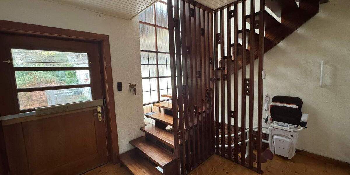 Doppelhaushälfte Helsa - 5 Zimmer, 110 m&sup2;, 175.000&euro; | Angebot:25674115