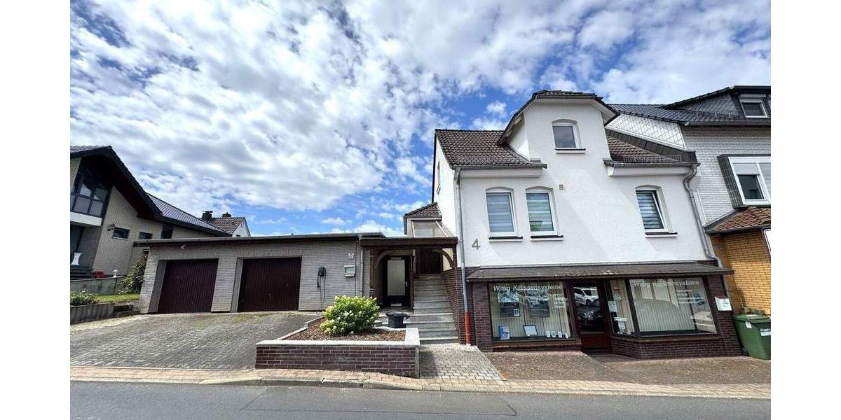 Mehrfamilienhaus, Wohnhaus Kaufungen Niederkaufungen - 5 Zimmer, 150 m&sup2;, 295.000&euro; | Angebot:25674122