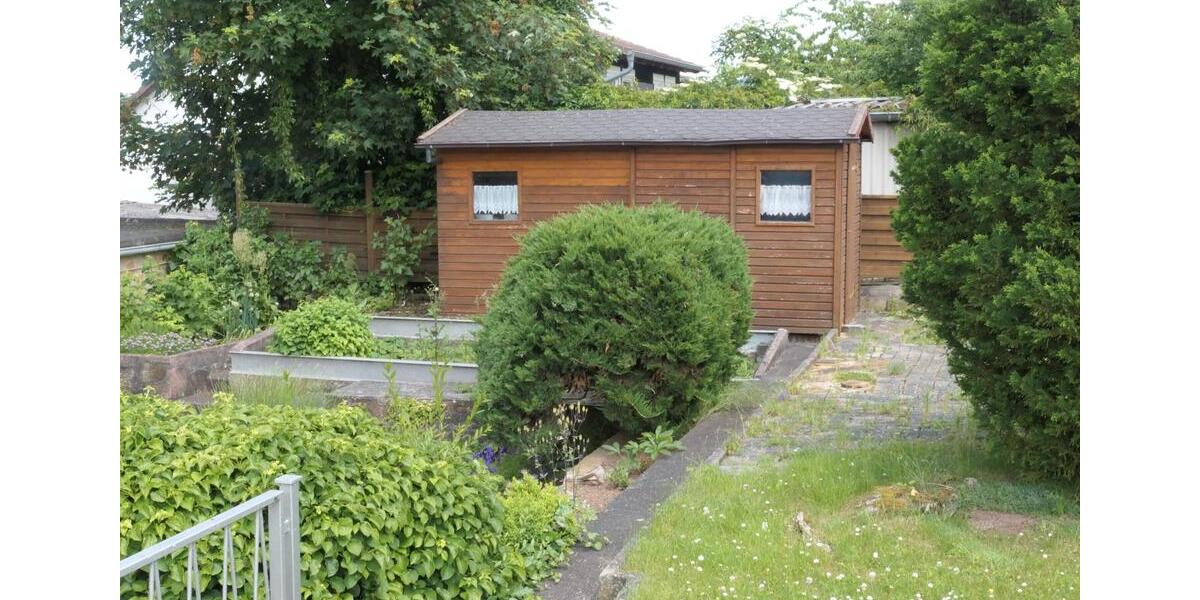 Mehrfamilienhaus, Wohnhaus Wolfhagen - 9 Zimmer, 258 m&sup2;, 239.000&euro; | Angebot:27004765