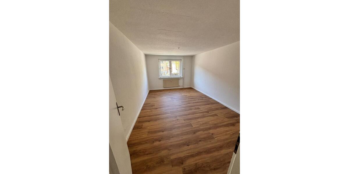 Etagenwohnung Kassel Fasanenhof - 3 Zimmer, 68 m&sup2;, 640&euro; | Angebot:26443578