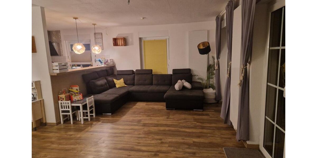 Doppelhaushälfte Söhrewald - 11 Zimmer, 146 m&sup2;, 349.000&euro; | Angebot:25182038