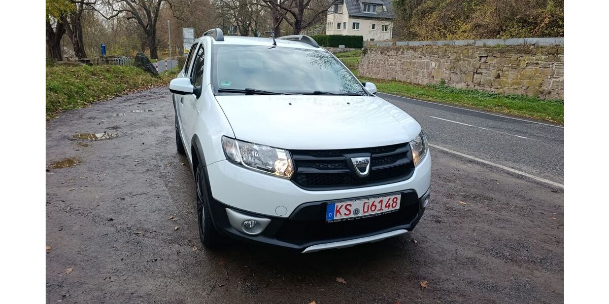 Dacia Sandero 133.460 km 4.899 &euro; Kassel 34125