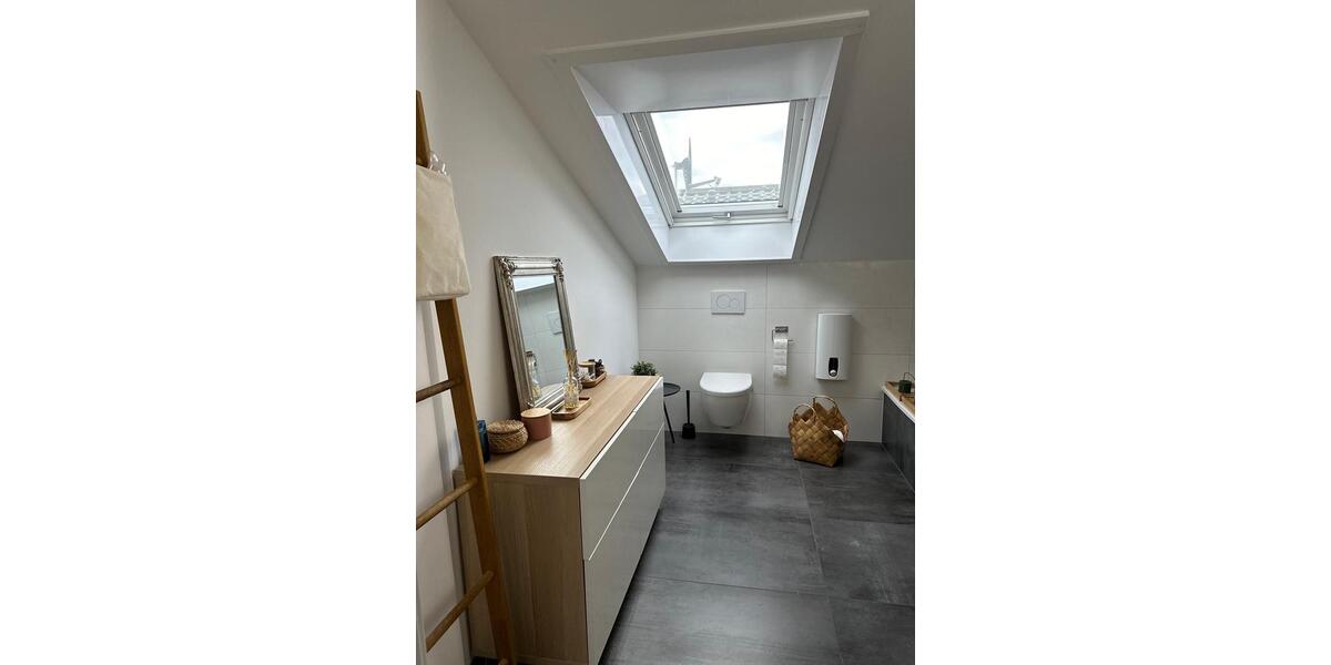 Etagenwohnung Baunatal - 7 Zimmer, 96 m&sup2;, 450.000&euro; | Angebot:27191033