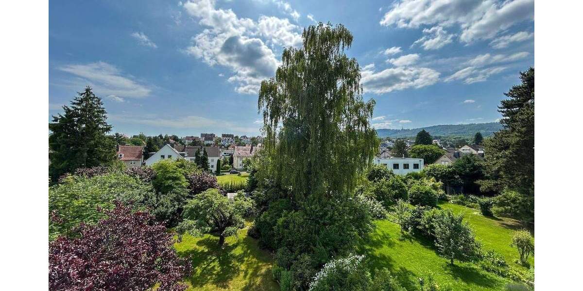Ein Zuhause, das Generationen verbindet - großzügiges Zweifamilienhaus in Kassel-Kirchditmold 9 zimmer