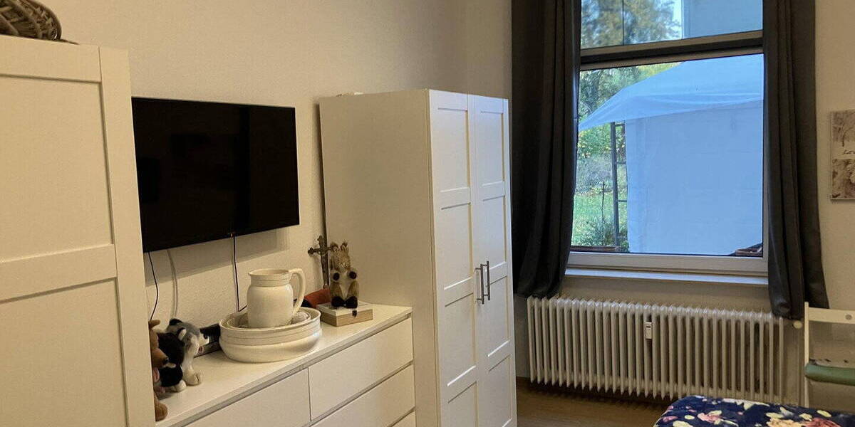 Etagenwohnung Kassel Harleshausen - 5 Zimmer, 145 m&sup2;, 1.380&euro; | Angebot:26170957