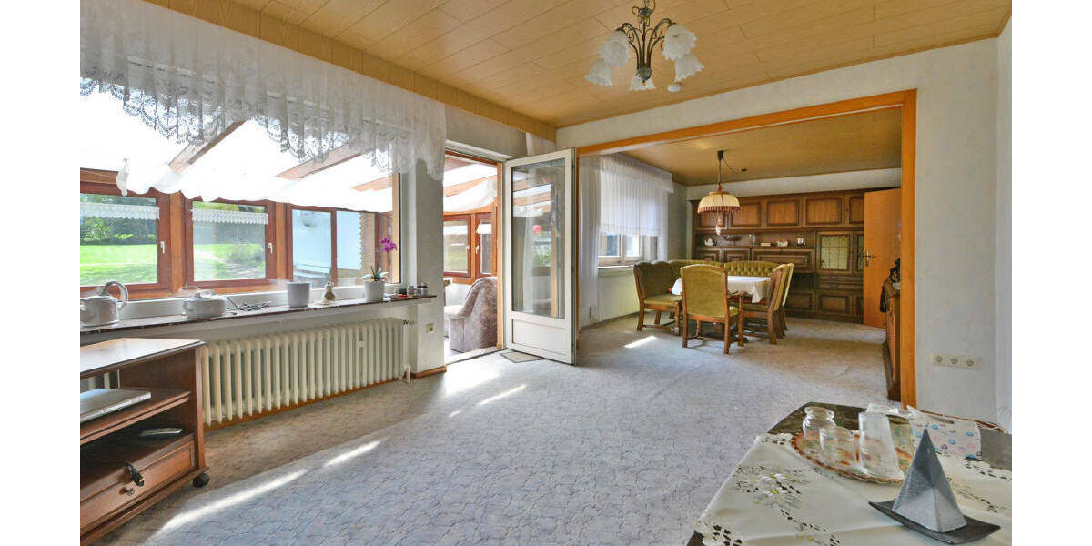 Einfamilienhaus mit herrlichem Garten, gute Lage Wolfhagen 7 zimmer