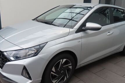 Hyundai i20 54.178 km 15.985 &euro; Kassel 34123