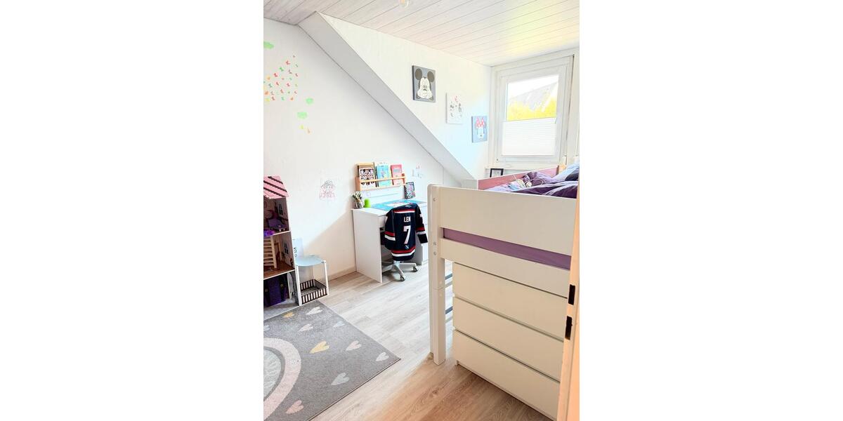 Reihenhaus Calden - 6 Zimmer, 125 m&sup2;, 220.000&euro; | Angebot:27224517