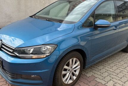 VW Touran 103.000 km 14.600 &euro; Kassel 34125