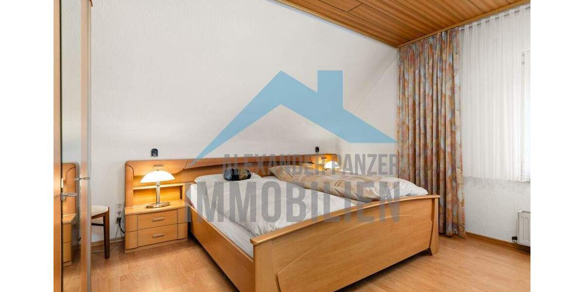 Mehrfamilienhaus, Wohnhaus Kassel / Bettenhausen Bettenhausen - 9 Zimmer, 212 m&sup2;, 349.900&euro; | Angebot:25748426