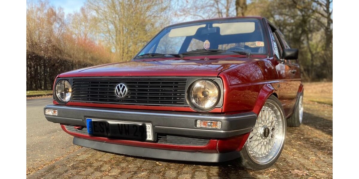 VW Golf 84.000 km 6.400 &euro; Hessisch Lichtenau 37235