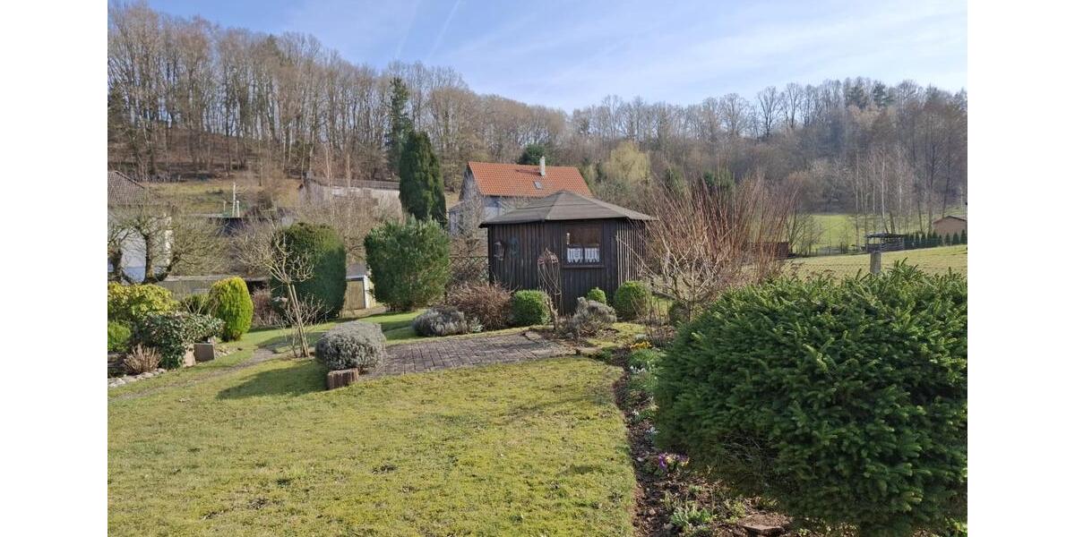 Einfamilienhaus Kaufungen - 7 Zimmer, 188 m&sup2;, 300.000&euro; | Angebot:26869688