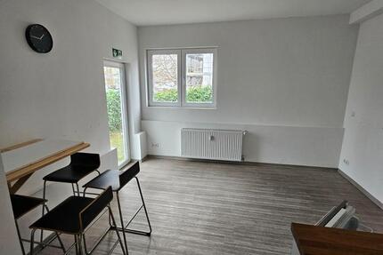 Wohnen oder Gewerbe ca. 70 m² teilbar EBK Außenbereich zimmer