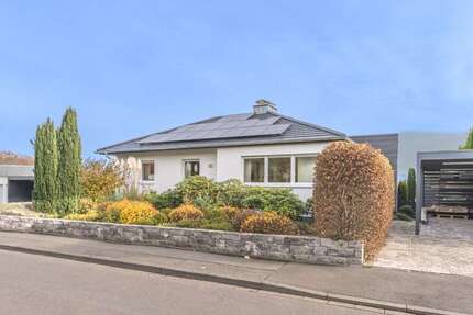 Haus zum Kaufen in Kassel 790.000 € 203 m² 7 zimmer