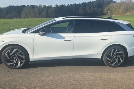 VW ID.7 23.400 km 45.500 &euro; Volkmarsen 34471