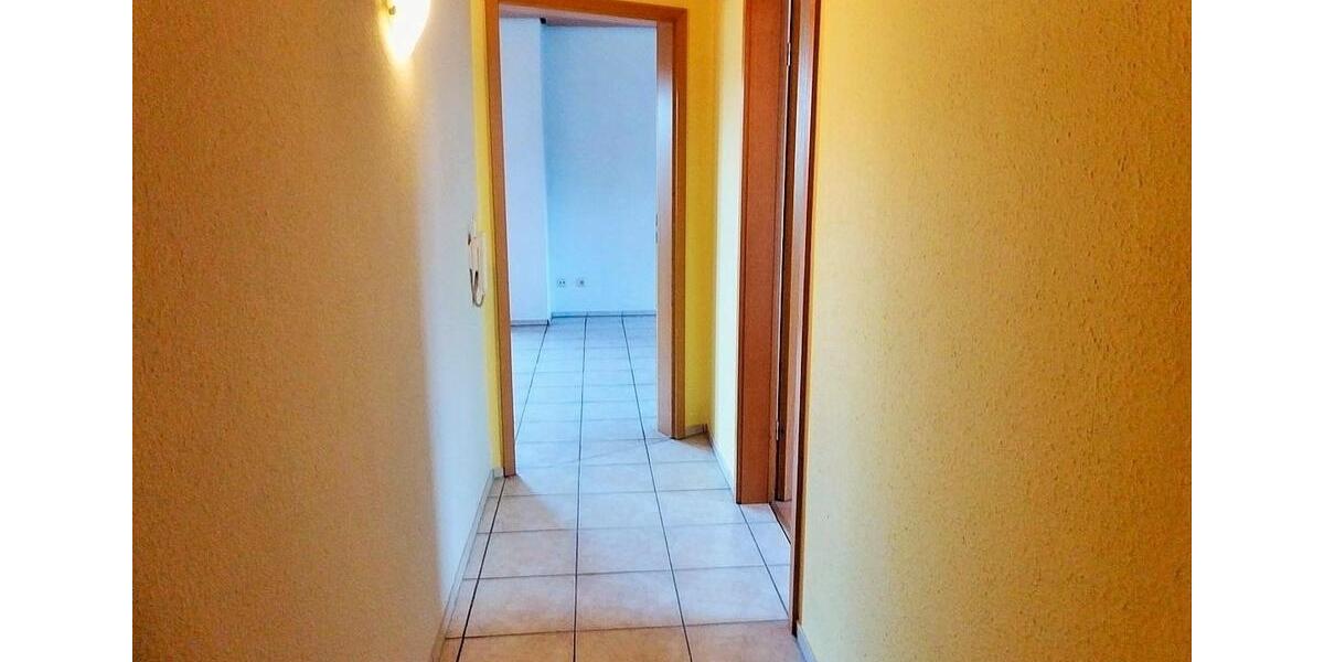 Etagenwohnung Kassel Bettenhausen - 3 Zimmer, 92 m&sup2;, 875&euro; | Angebot:26099753