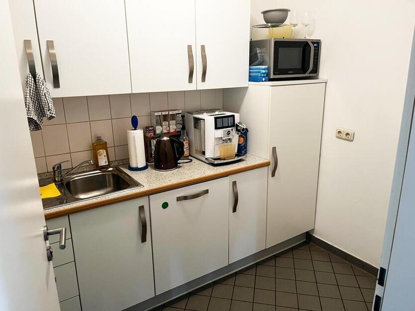 PROVISIONSFREI +++ Hallenfläche 1.002 m² mit Büro 184 m² +++ direkt vom Eigentümer