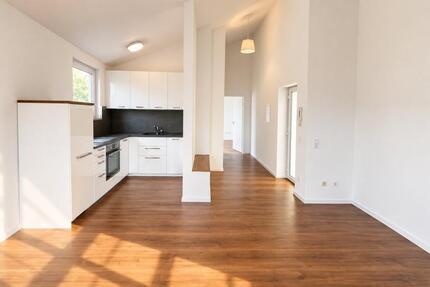 Haus Kassel Fasanenhof - 2 Zimmer, 58 m&sup2;, 806&euro; | Angebot:27619048