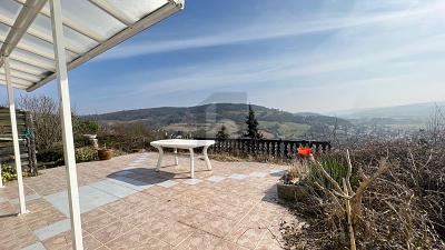 RUHIGE LAGE, VIEL PLATZ MIT UNVERBAUBARER AUSSICHT 5 zimmer