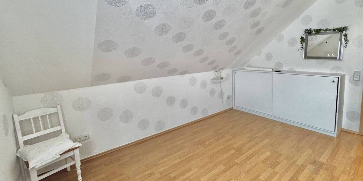 Etagenwohnung Kaufungen Niederkaufungen - 2 Zimmer, 67 m&sup2;, 199.790&euro; | Angebot:26933959