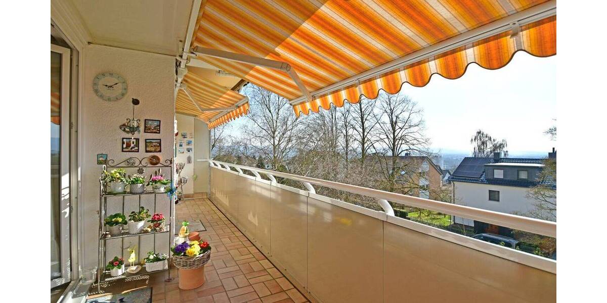 Etagenwohnung Kassel Wolfsanger/Hasenhecke - 3 Zimmer, 82 m&sup2;, 158.000&euro; | Angebot:26153826