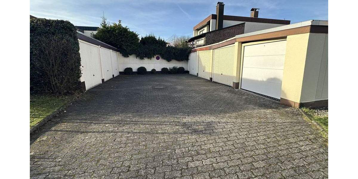 ***Charmantes Reiheneckhaus mit Garage, Terrasse und Garten*** 4 zimmer