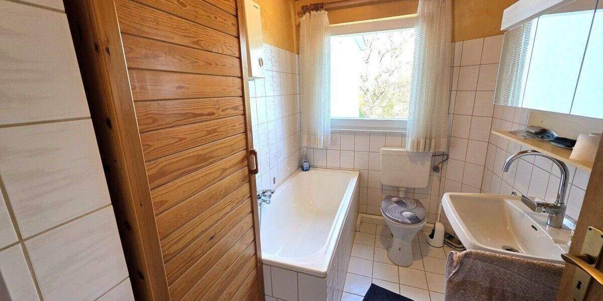 Doppelhaushälfte Fritzlar / Ungedanken Ungedanken - 6 Zimmer, 175 m&sup2;, 149.000&euro; | Angebot:25834718