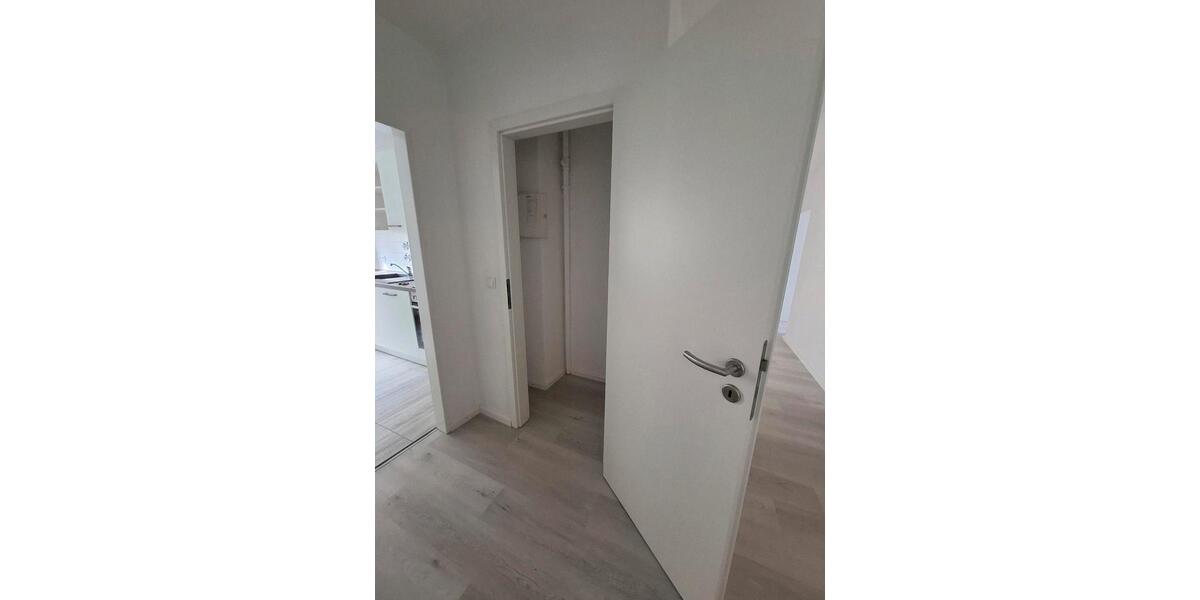 Etagenwohnung Kassel - 2 Zimmer, 70 m&sup2;, 780&euro; | Angebot:26393190