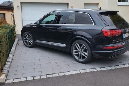 Audi Q7 144.000 km 33.200 &euro; Kassel 34123