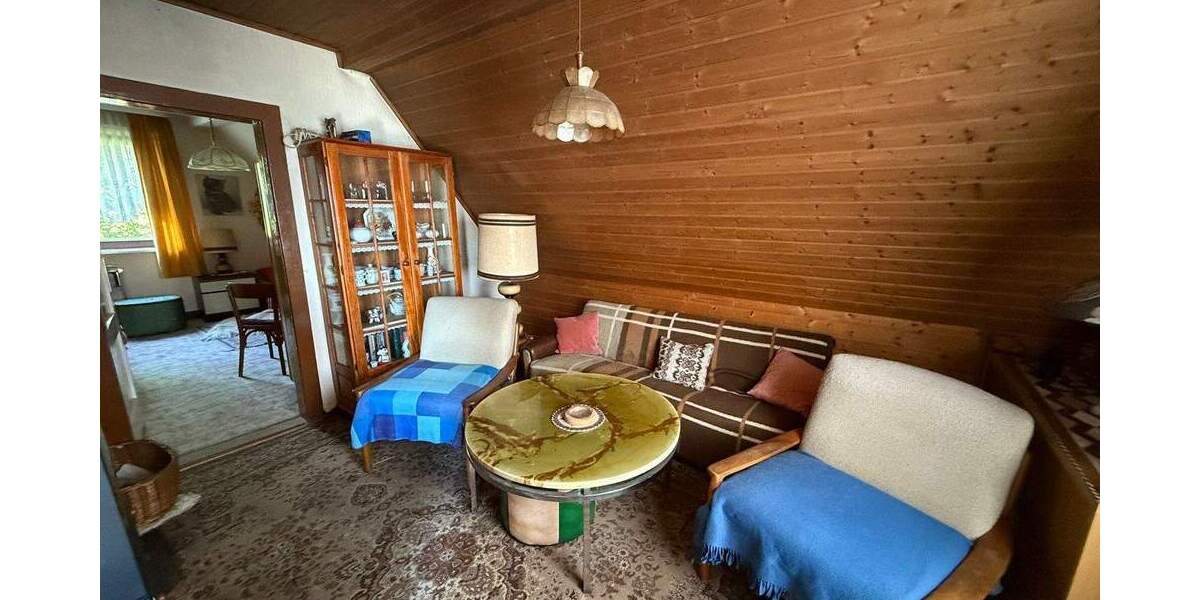 Charmantes Einfamilienhaus mit Potenzial in ruhiger Lage von Werleshausen 5 zimmer