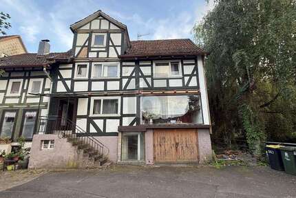 Haus Helsa - 10 Zimmer, 207 m&sup2;, 69.000&euro; | Angebot:26894819